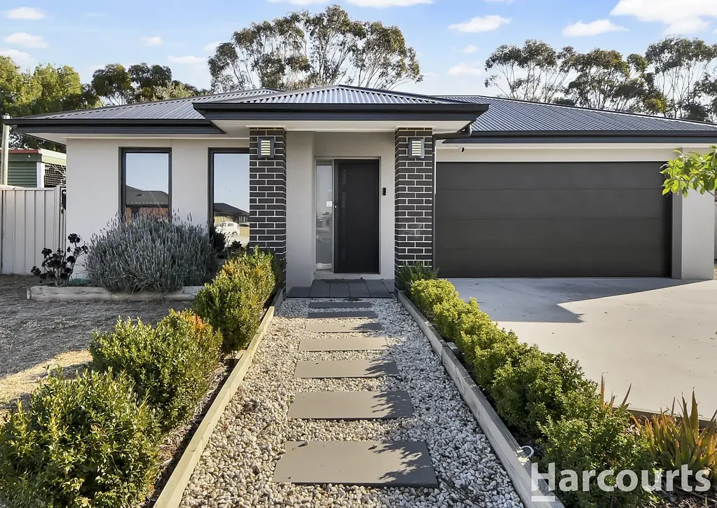 22 De Castella Drive, Horsham, VIC 3400