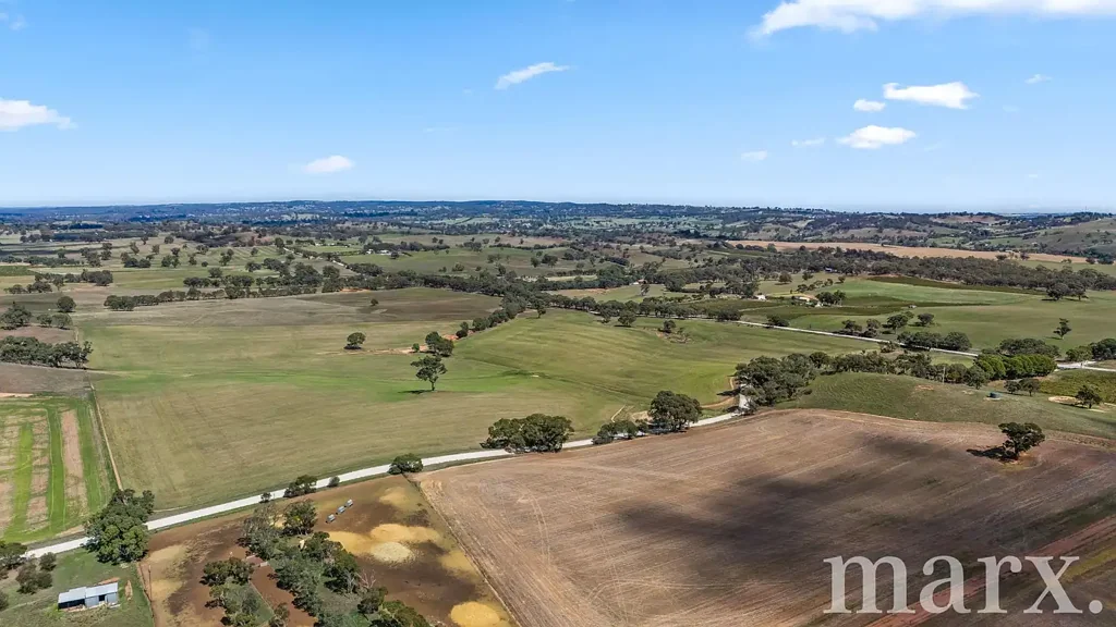 Moculta Rare opportunity to secure tightly held farming property in Moculta….