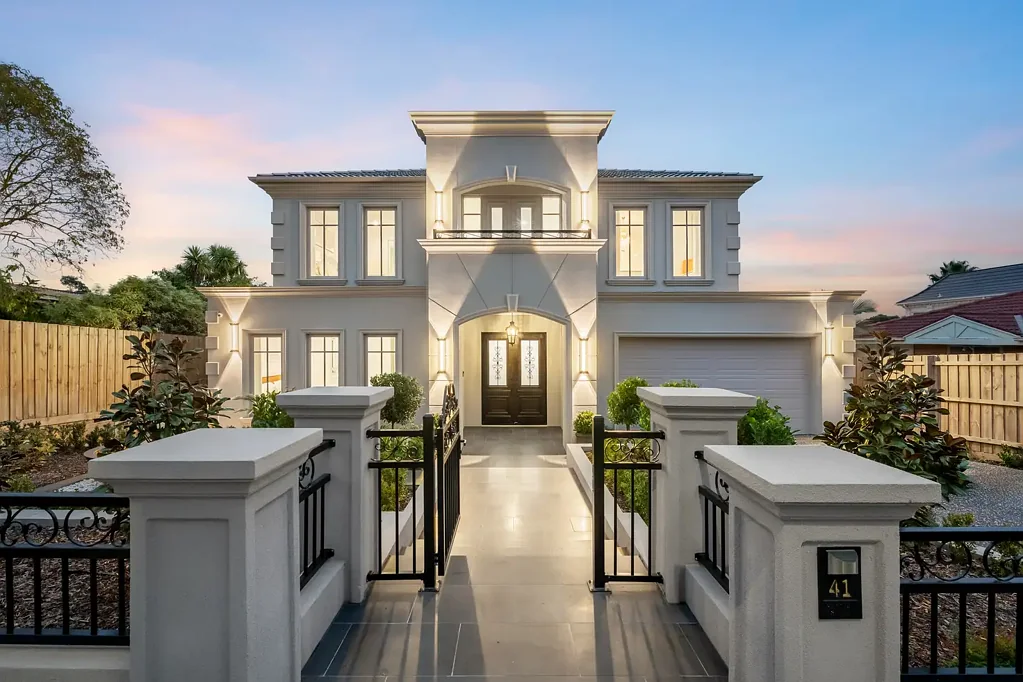 Glen Waverley 5 Slaapkamer A Landmark of Contemporary Luxury in Glen Waverley's Most Prestigious Pocket