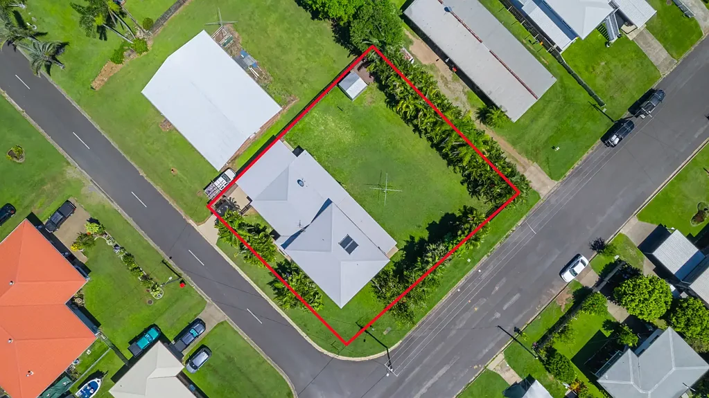 18 Luscombe Street, Walkerston, QLD 4751