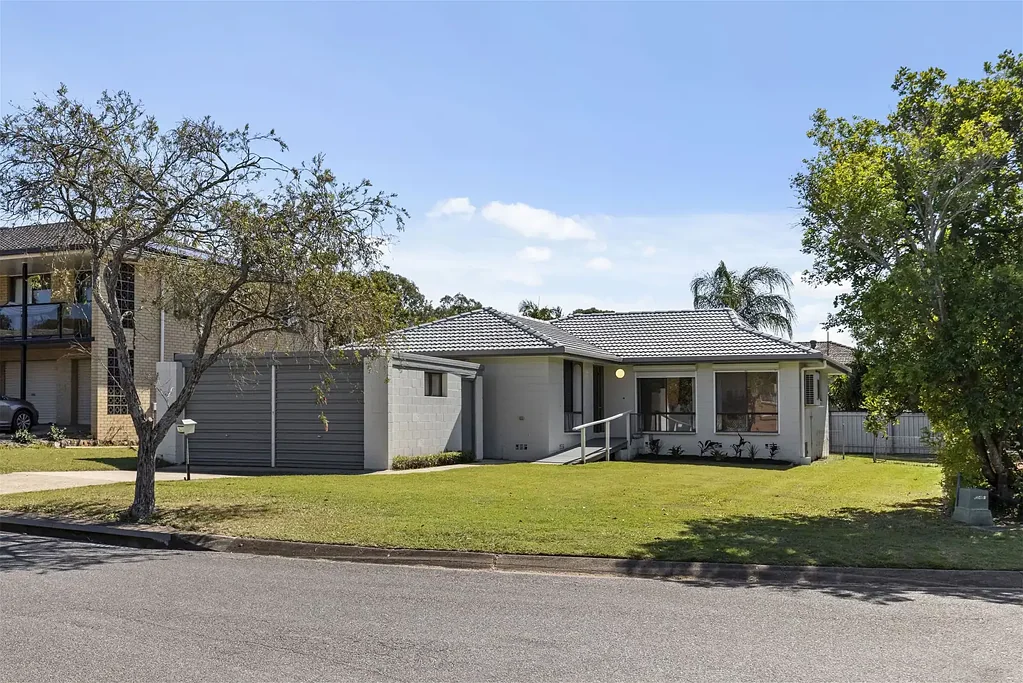 Taigum 3Zimmer Low maintenance Living in a Convenient Taigum Location