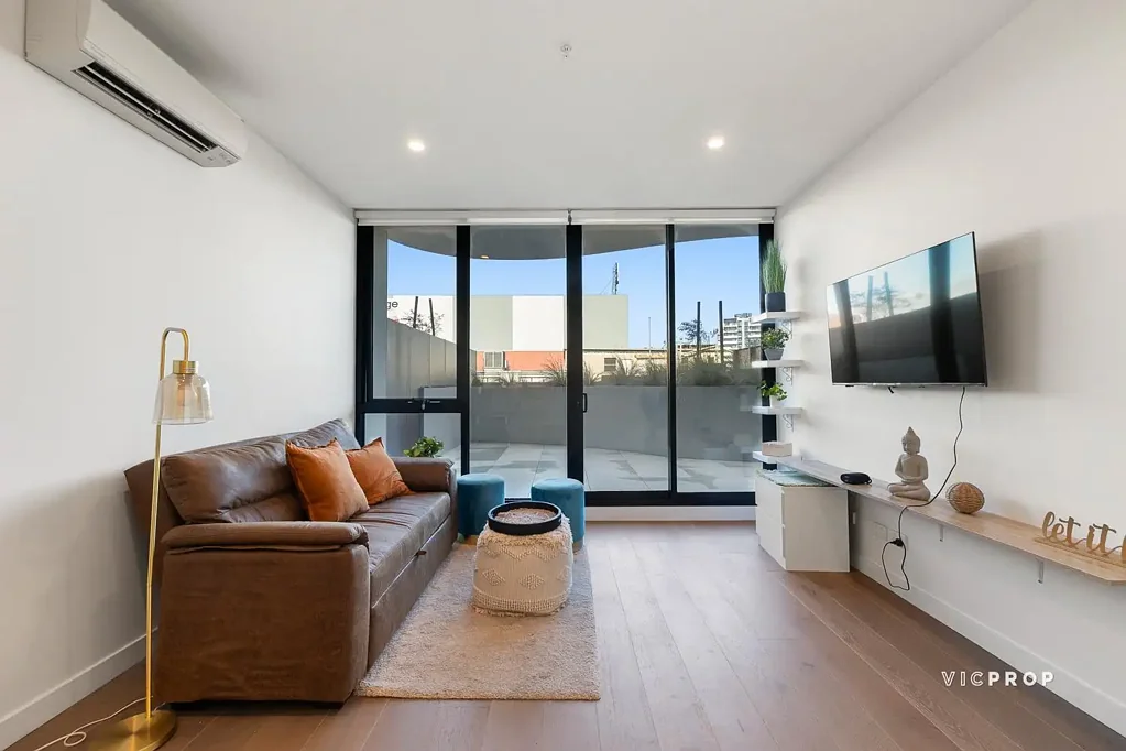 103/1060 Dandenong Road, Carnegie, VIC 3163