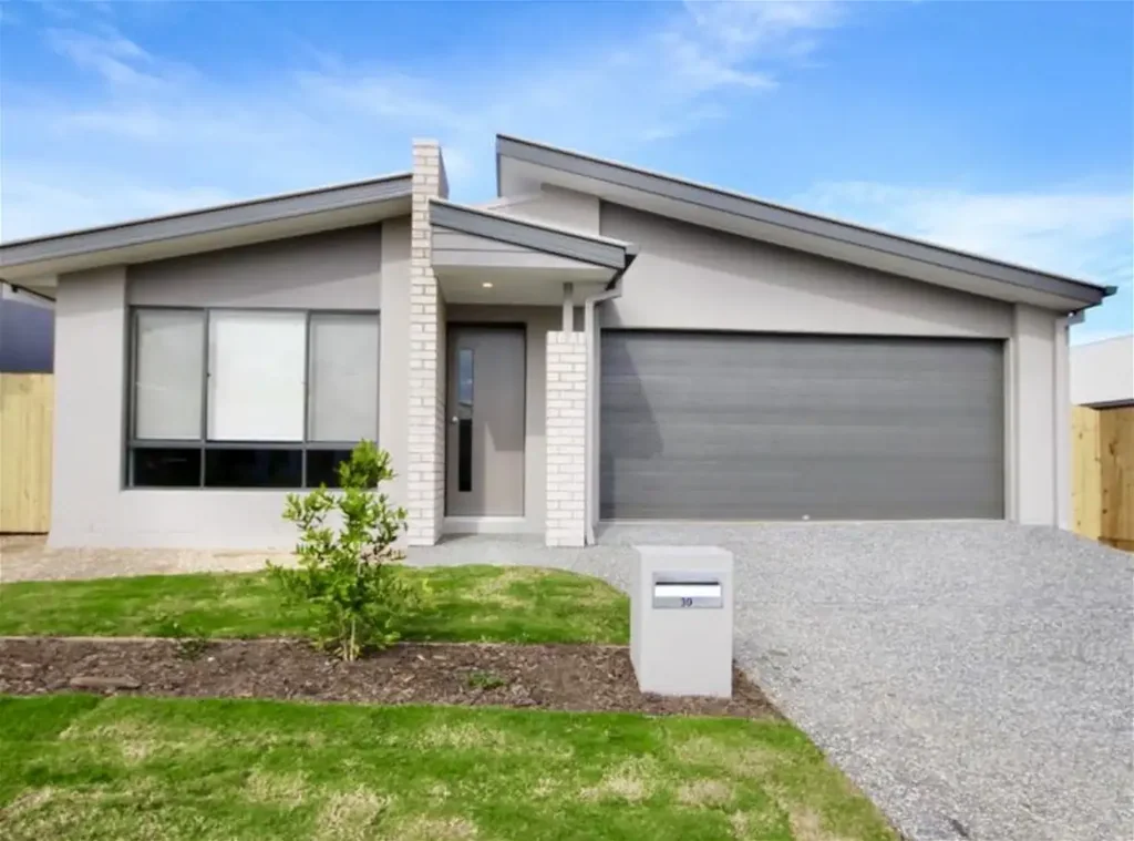 Leichhardt 4ਬੈੱਡਰੂਮ Modern home next to Ipswich Golf Course!!!