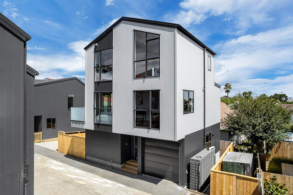 30C Tomintoul Place, Highland Park, Manukau City, Auckland