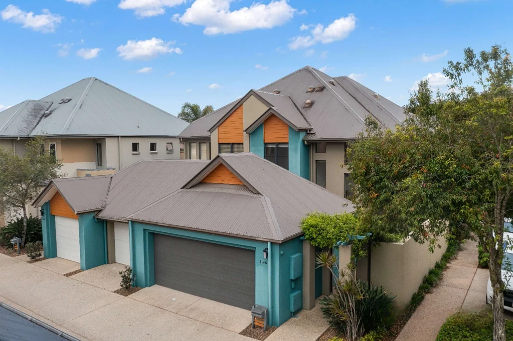 Adres Weerhou, Carrara, QLD 4211