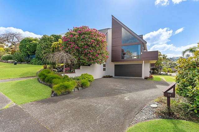 16 Bellbird Rise, Murrays Bay, North Shore City