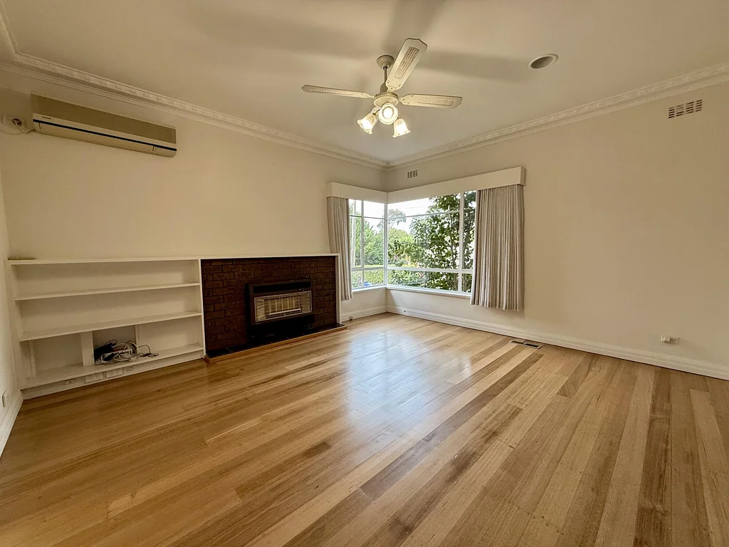 Freshly Updated Family Home in Koonung Secondary College Zone