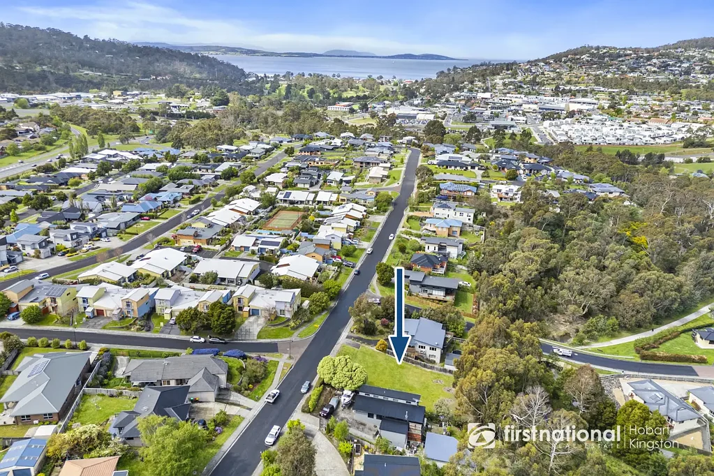 Kingston Rare North-Facing Land Opportunity in a Highly Desirable Location