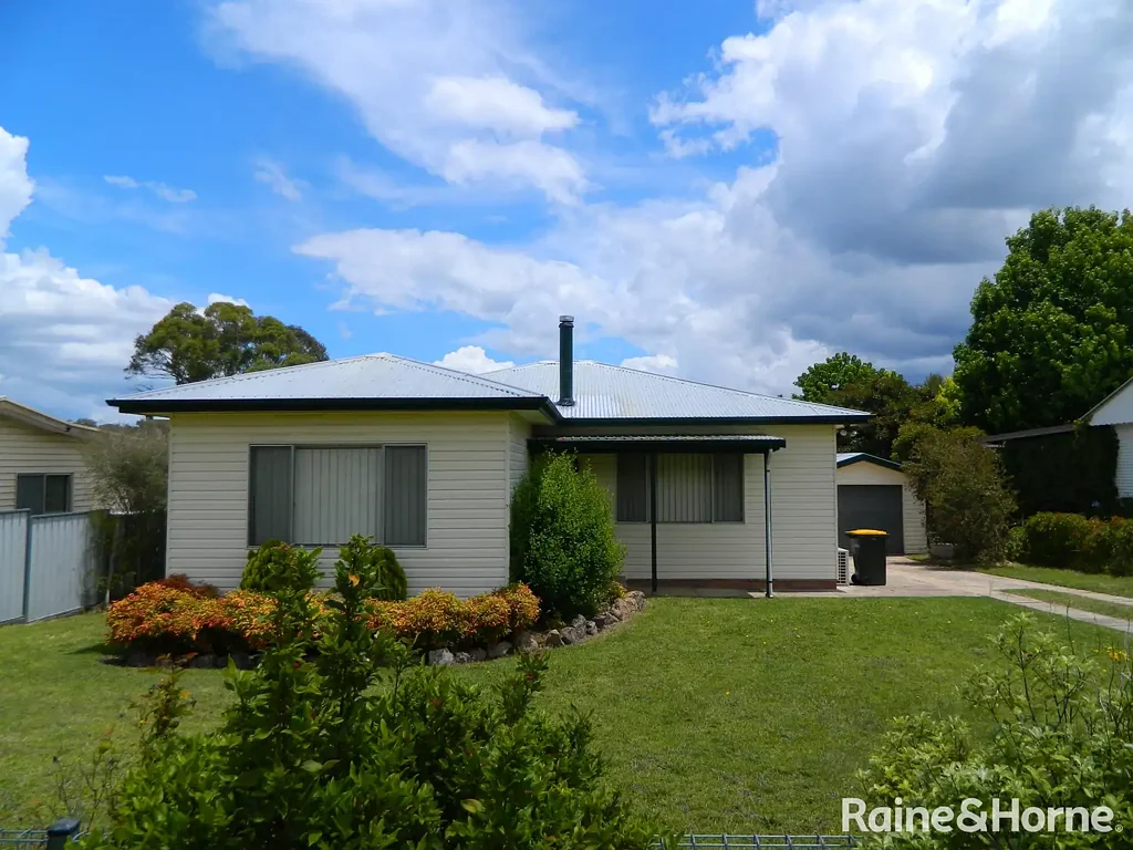 Spacious 4 Bedroom Family Home
