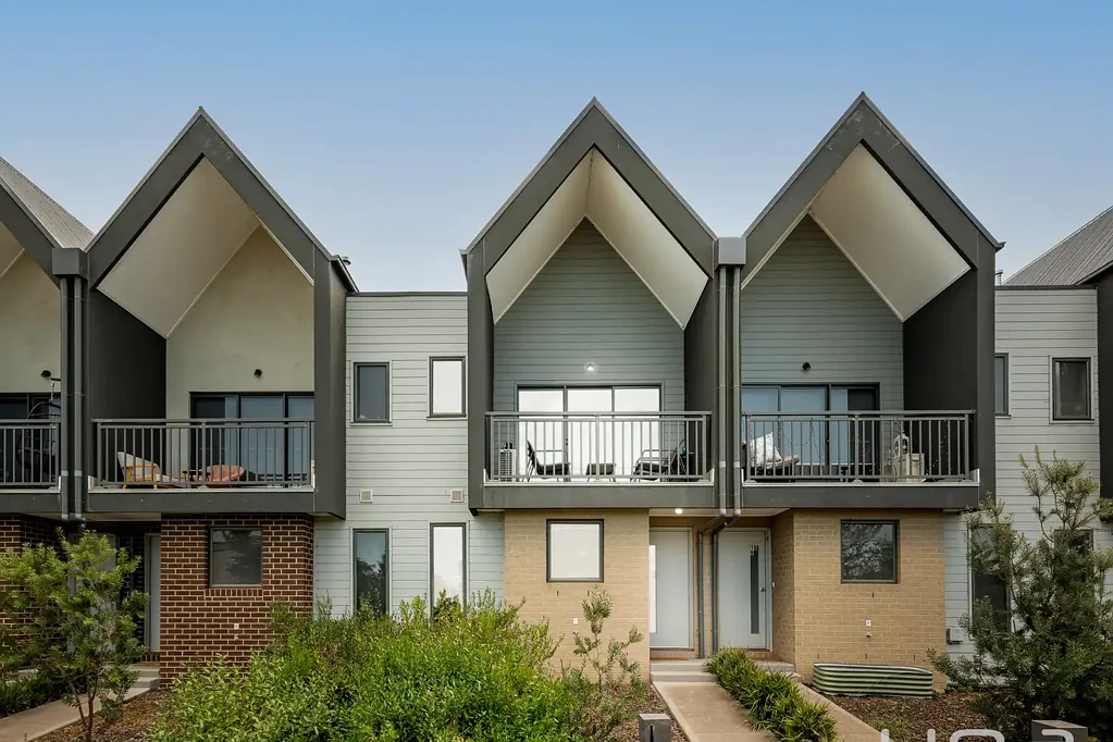12a Timbarra Drive, Werribee, VIC 3030