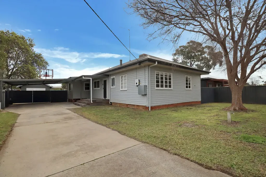 482 Cressy Street, Deniliquin, NSW 2710