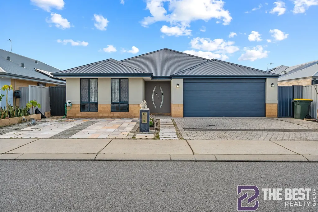 Brabham 4Moenga Spacious Family Living with Theatre and Exceptional Outdoor Entertaining
