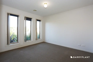 49 Pommel Street, Pakenham, VIC 3810, 4 Bedrooms, 2 Bathrooms, House