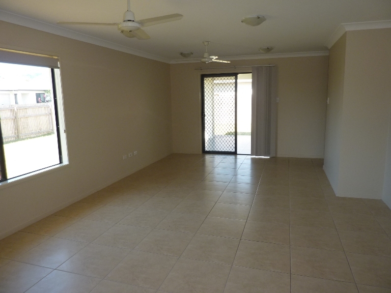 1 YARRA CR, KELSO QLD 4815, 0 침실, 0 욕실, House