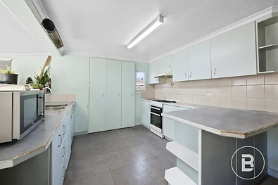 42 Rowe Street, Avoca, VIC 3467, 2房, 1浴, House