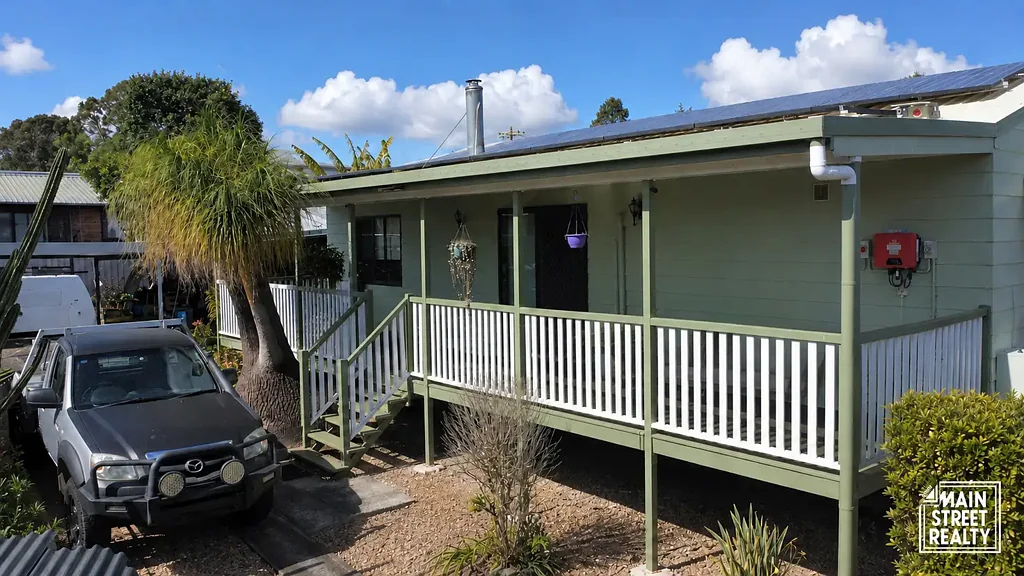 Blackbutt 3房 位于Blackbutt便利地段的宽敞、维护良好的住宅 Spacious, Well-Maintained Home in a Convenient Blackbutt Location