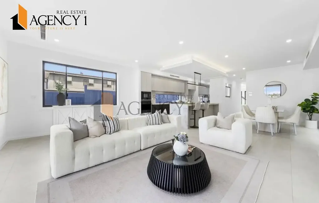 Address Withheld, Rouse Hill, NSW 2155, 4 Bedrooms, 3 Bathrooms, House