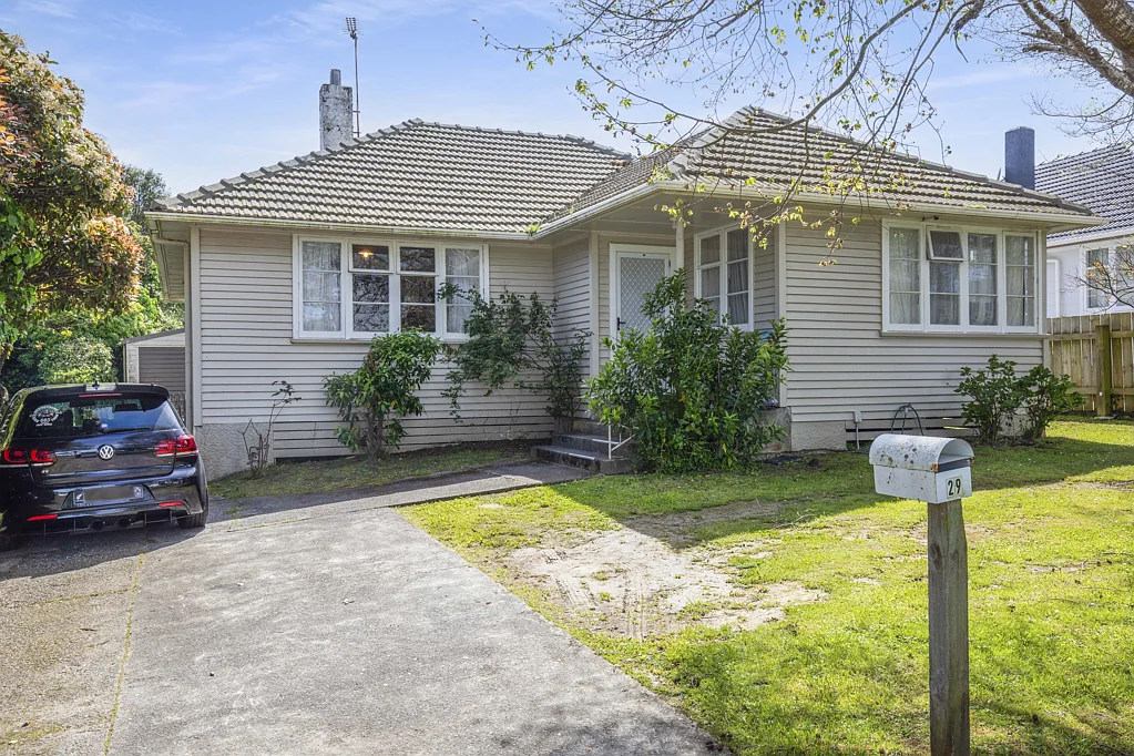 29 Mungavin Avenue, Ranui Heights, Porirua City, Wellington