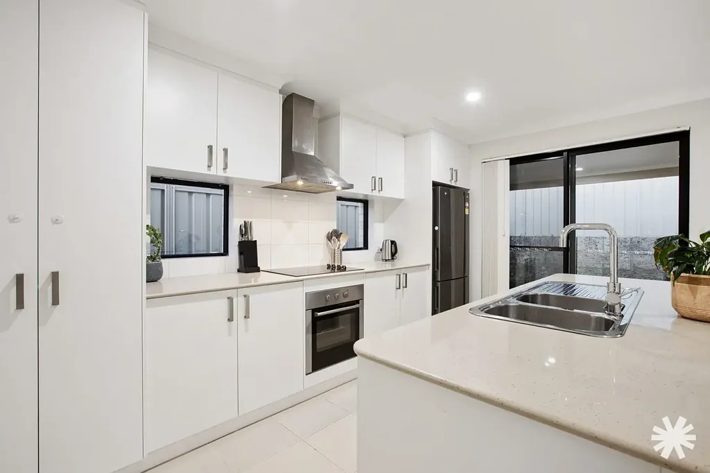 Baldivis 4房  GREAT STARTER HOME!