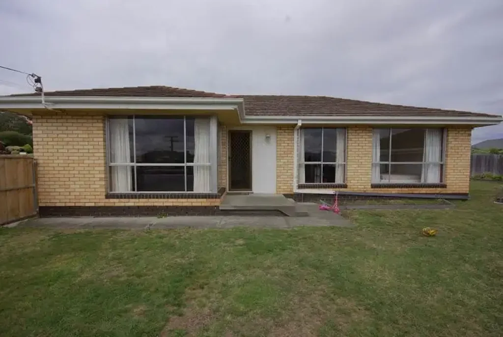 Family & Pet Friendly Home