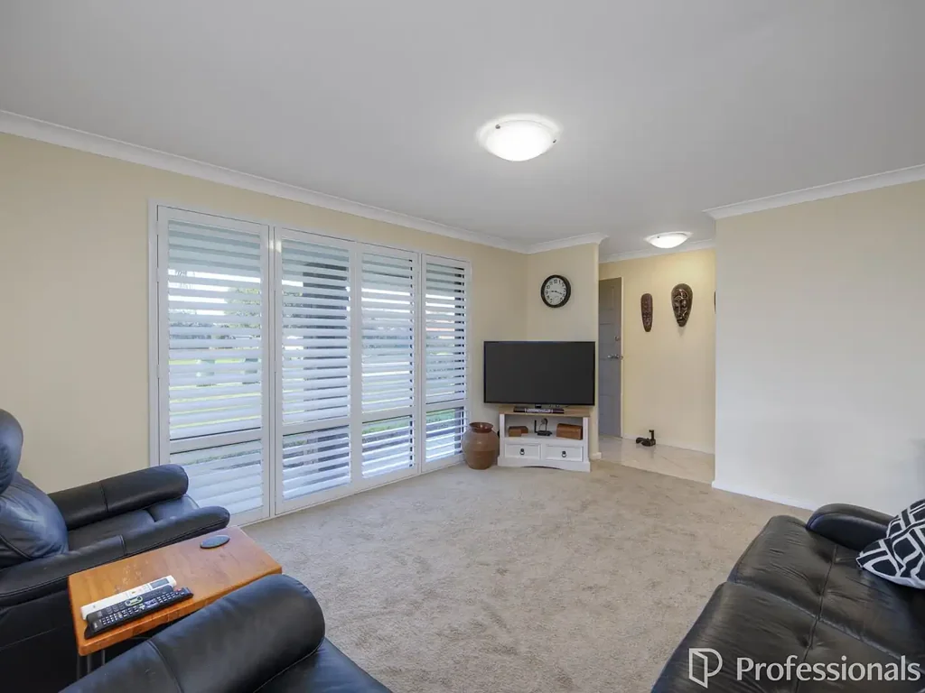 High Wycombe 4房  Spacious Family Living in a Prime High Wycombe Location
