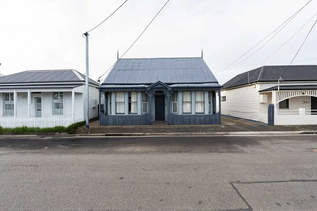 Share house in the heart of Invermay - 1 x Room only