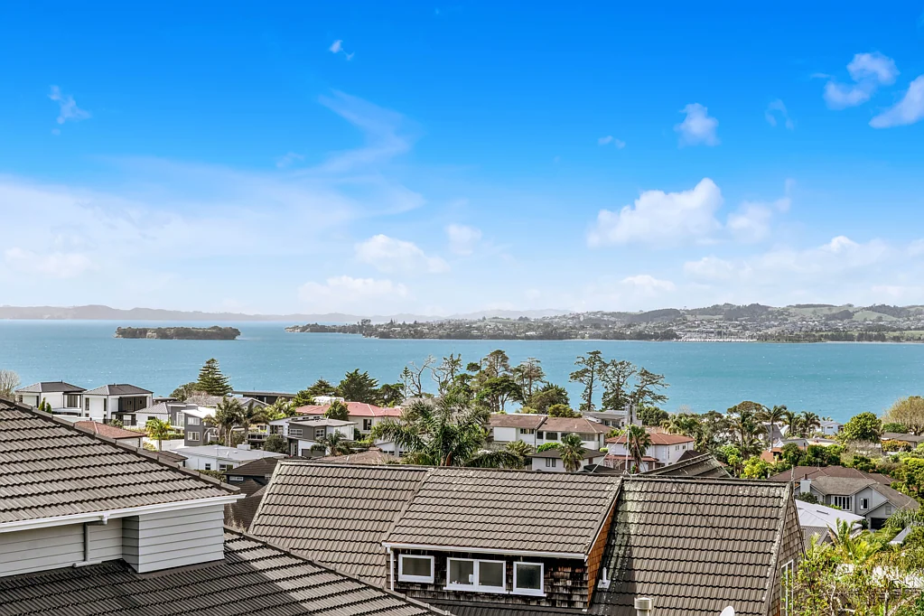 8 Beach Road, Mellons Bay, Manukau City, Auckland