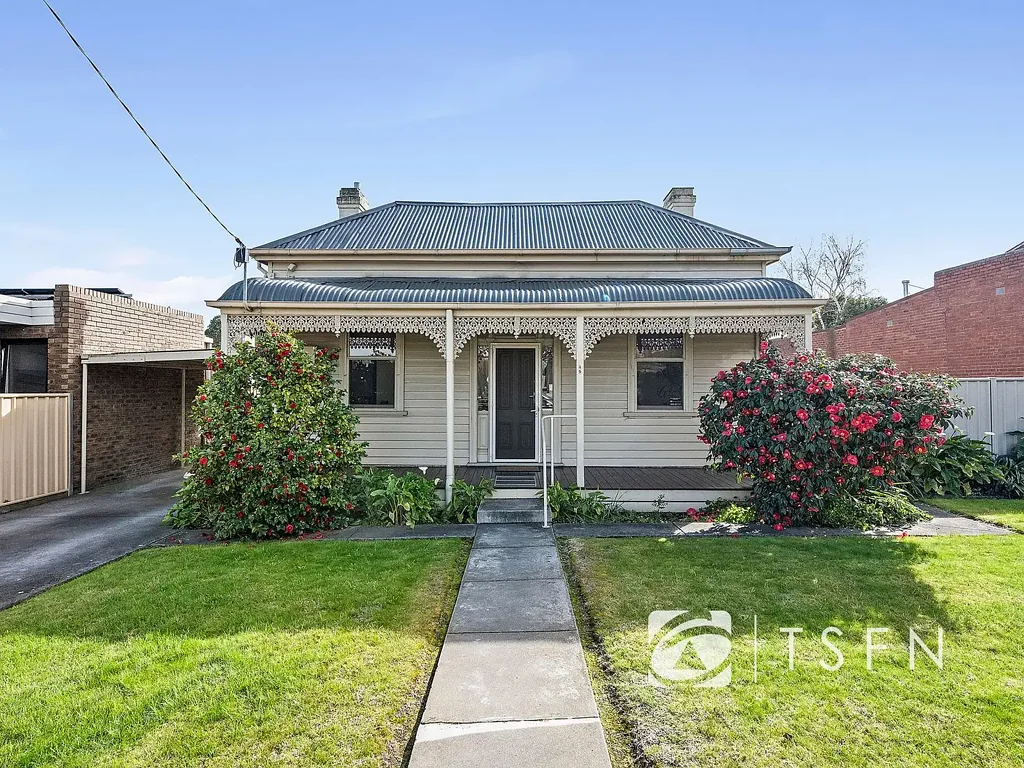 East Bendigo 3બેડરૂમ High-Profile Position with Exciting Development Potential