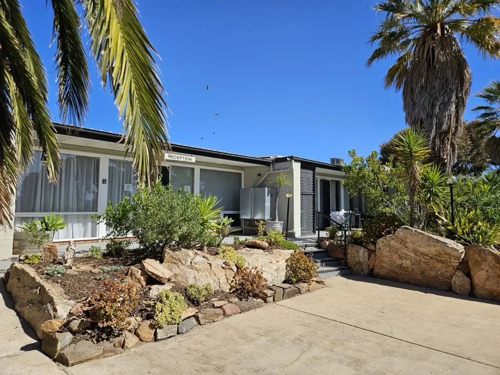 Two Fully Furnished Units Available – Easy Living in Tumby Bay