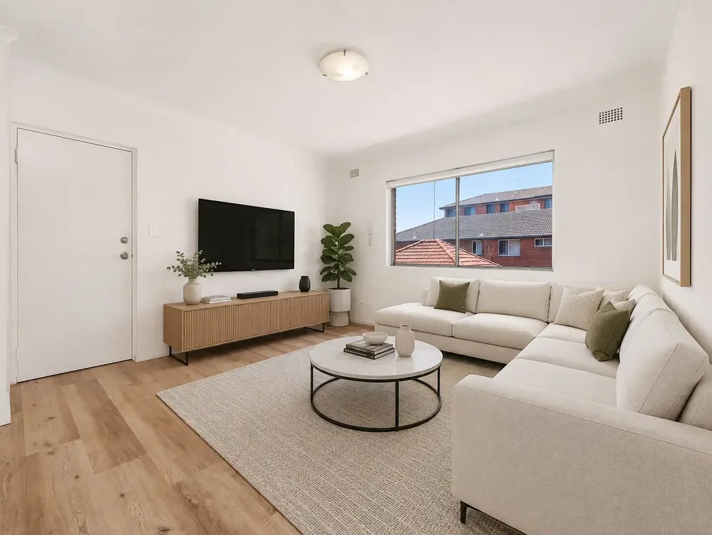 Two-Bedroom Apartment in a Quiet and Convenient Location