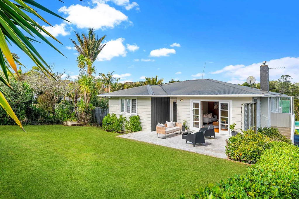 34 Park Road, Glenfield, North Shore City, Auckland