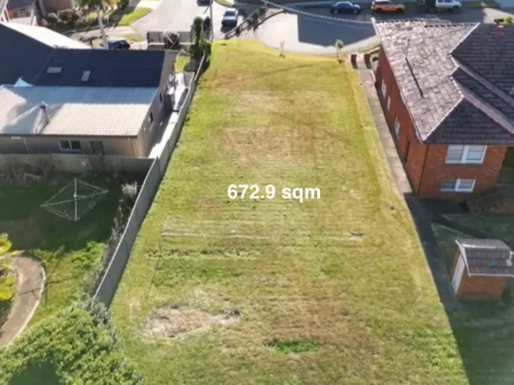 Ryde LAND on High Side of Cul-de-sac with VIEWS