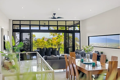 11 Oceanview Place, Mooroobool, QLD 4870, 4 chambres, 3 salles de bain, House