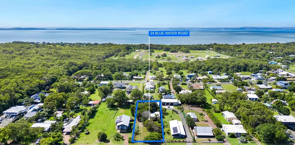 24 Blue Water Road, Booral, QLD 4655