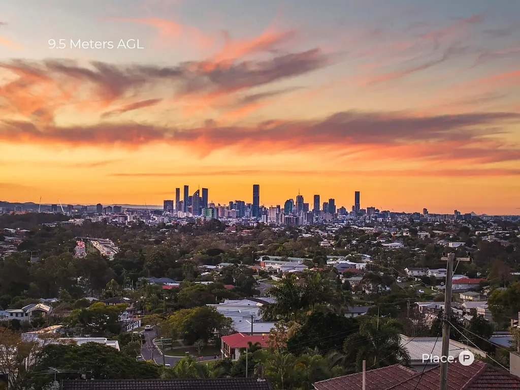 Holland Park West 建造您的梦想家园，坐拥一览无余的城市美景 Build Your Dream Home with Uninterrupted City Views
