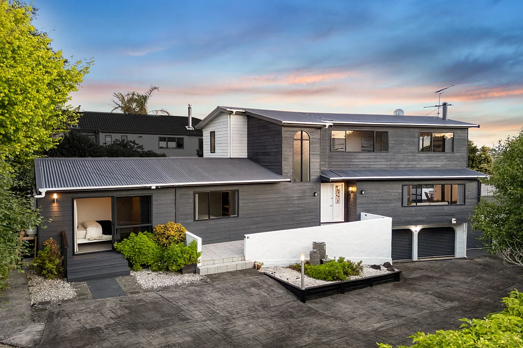 37 Cockle Bay Road, Cockle Bay, Manukau City, Auckland