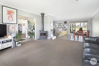 Living room - 403 DOWLING RD, MITCHELL PARK VIC 3355
