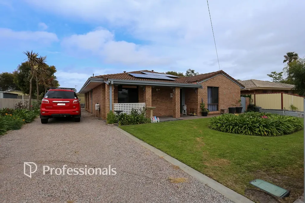 Castletown 4બેડરૂમ Exceptional Presentation of a Wonderful Family Home
