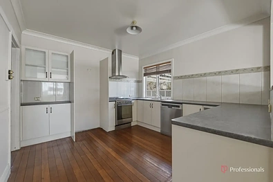 181 Mann Street, Armidale, NSW 2350, 3 slaapkamers, 1 badkamers, House