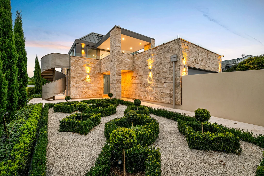 Takapuna 5chambre Mediterranean Elegance by the Sea