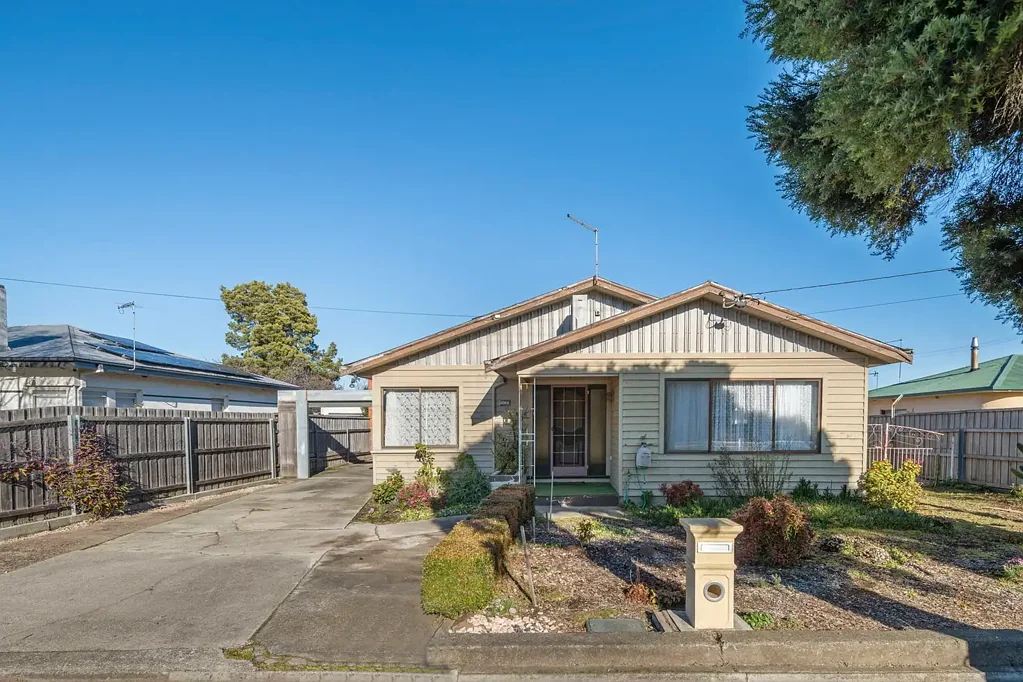 Ravenswood 3ਬੈੱਡਰੂਮ Prime 921m² Block with Development Potential