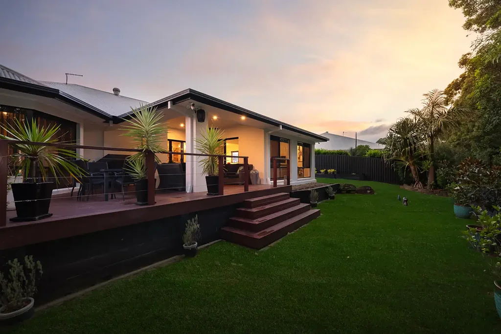 6 Helsal Court, Coomera, QLD 4209