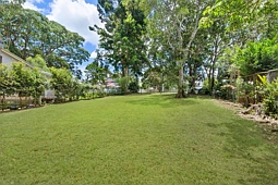11 Wongawallan Road, Tamborine Mountain