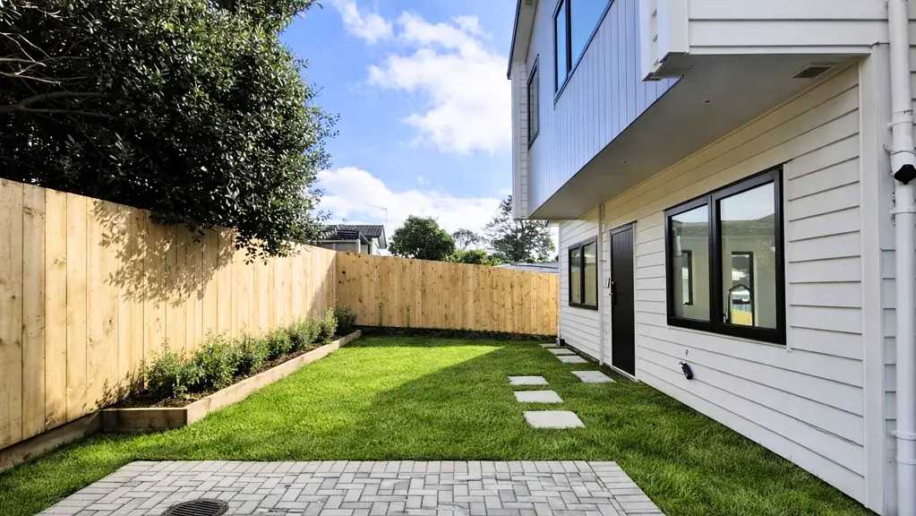 Massey 3房  Sunny Freehold Standalone- CCC & Titles Ready