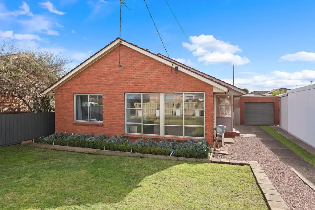 4 Bedroom Family Home