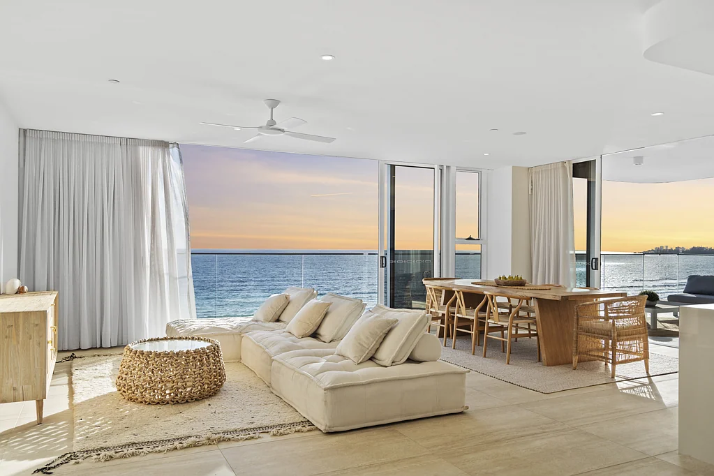 Tugun 3chambre A Masterpiece Unveiling, Penthouse Sky Home