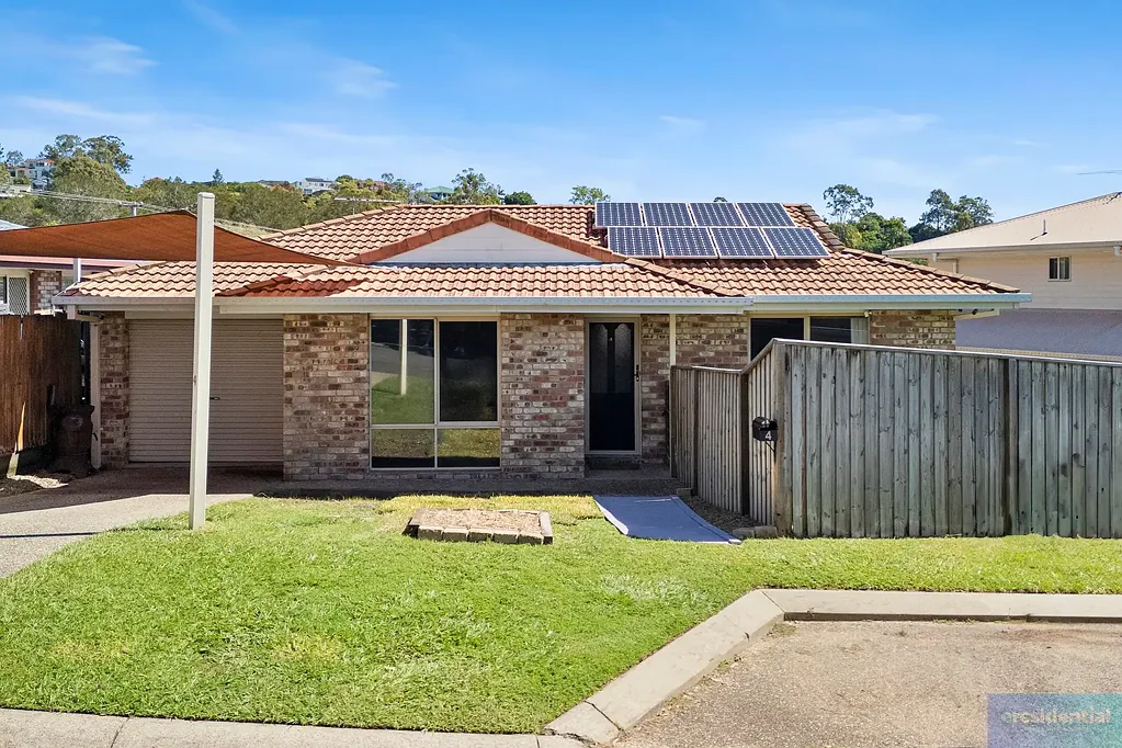 4 Eden Close, Edens Landing, QLD 4207
