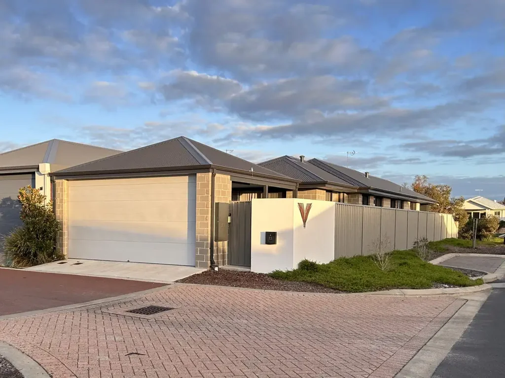 🦀🦀Fully Furnished Property in Vasse 🦀🦀