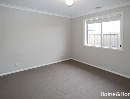 1/76 Messenger Ave, Boorooma, Riverina, 3房, 1浴, Unspecified