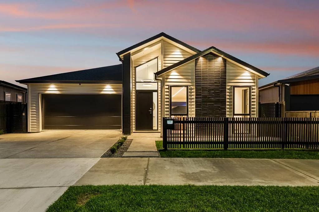 Milldale 4 Bedroom New Home with Stunning Park Views!
